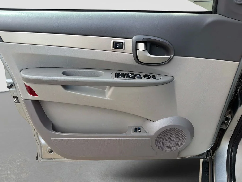 Used 2003 Gray Buick CXL image 18
