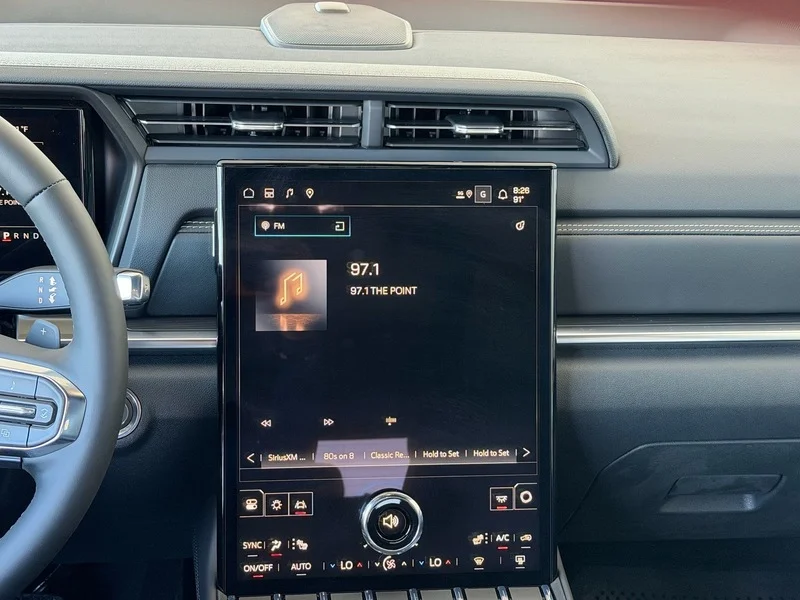 New 2027 Sterling Metallic GMC Elevation image 10
