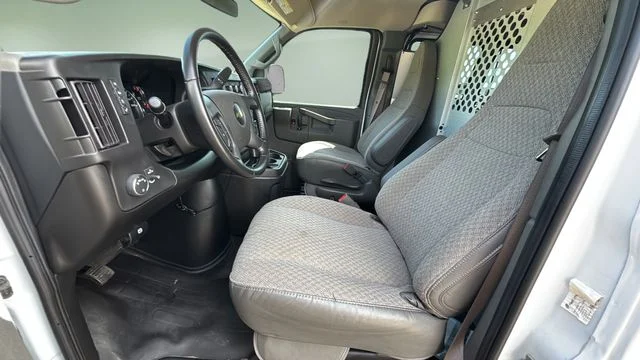 Used 2023 White Chevrolet Work Van image 20