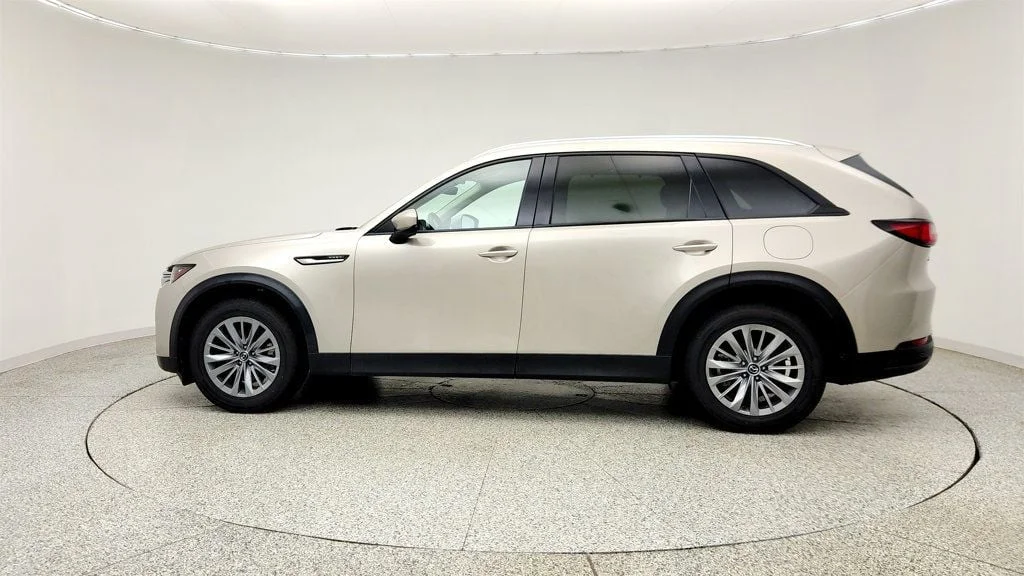 Used 2024 Platinum Quartz Mazda Preferred AWD image 8