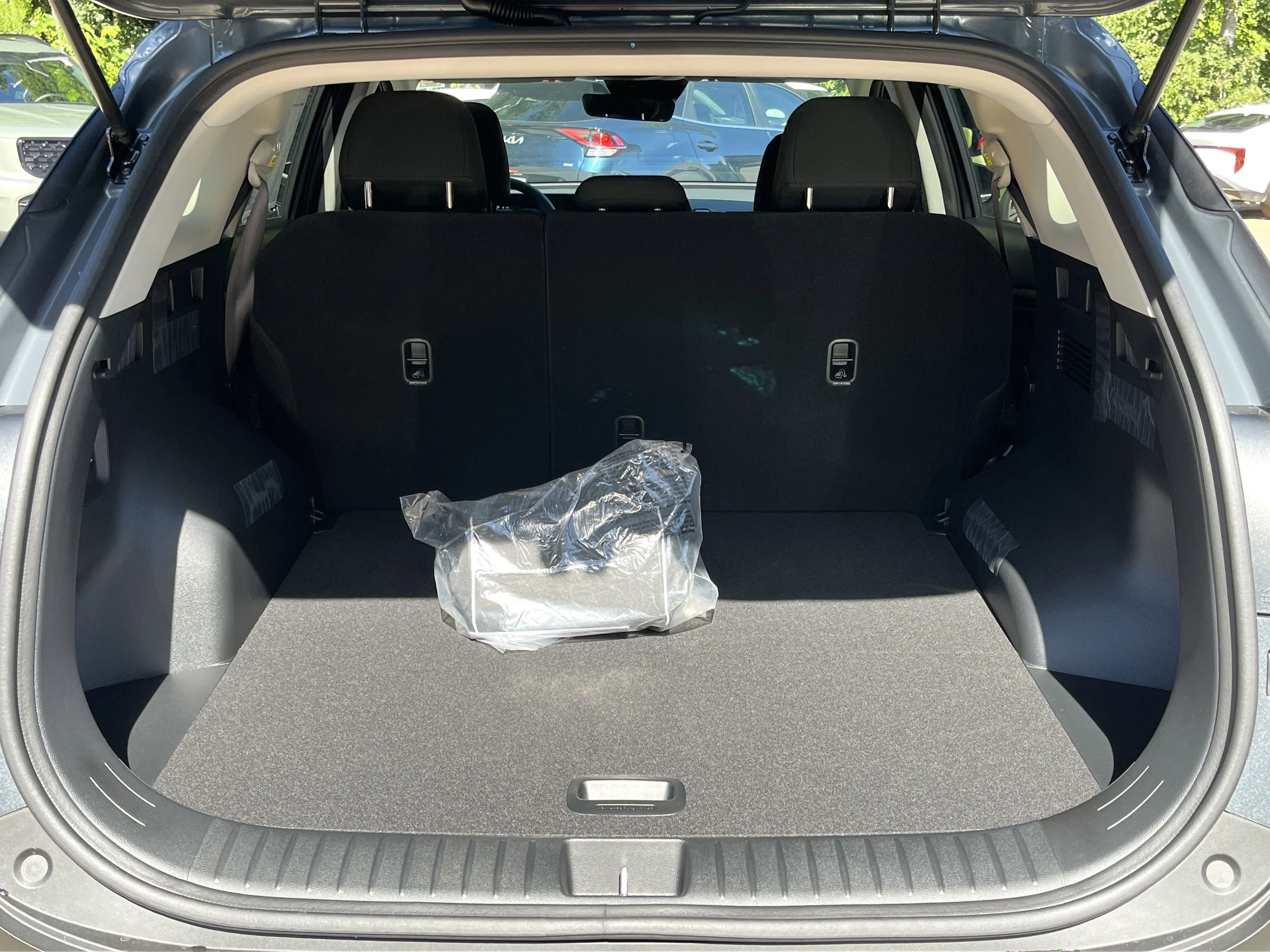 2025 Kia Sportage LX Hybrid - Photo 24