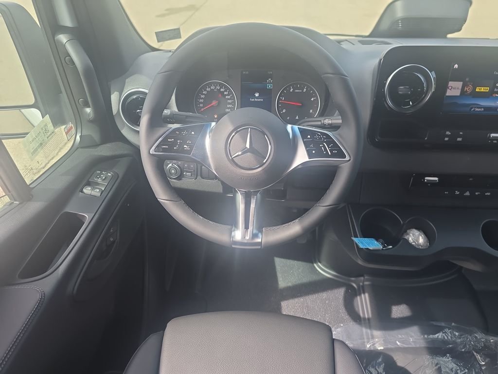 New 2026 Arctic White Mercedes-Benz Cargo 170 WB image 13