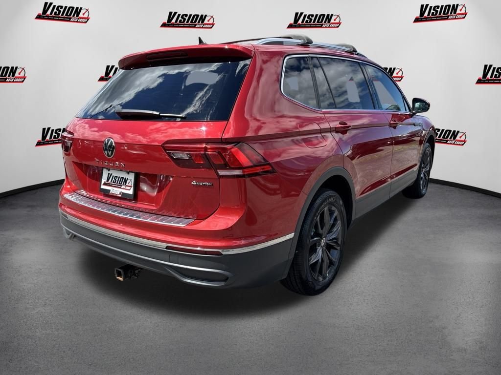 Used 2022  Volkswagen 2.0T SE image 5