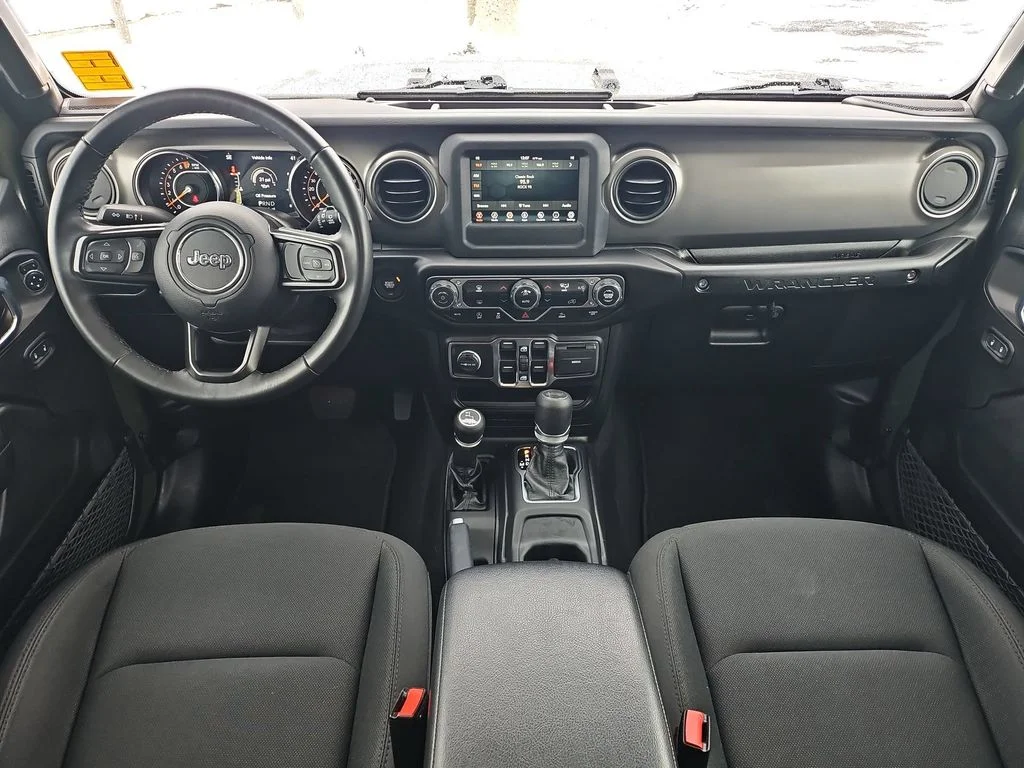 Used 2021 Green Jeep Unlimited Sport S image 45