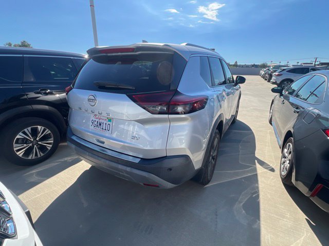 Certified Used 2023 Brilliant Silver Metallic Nissan SV image 3