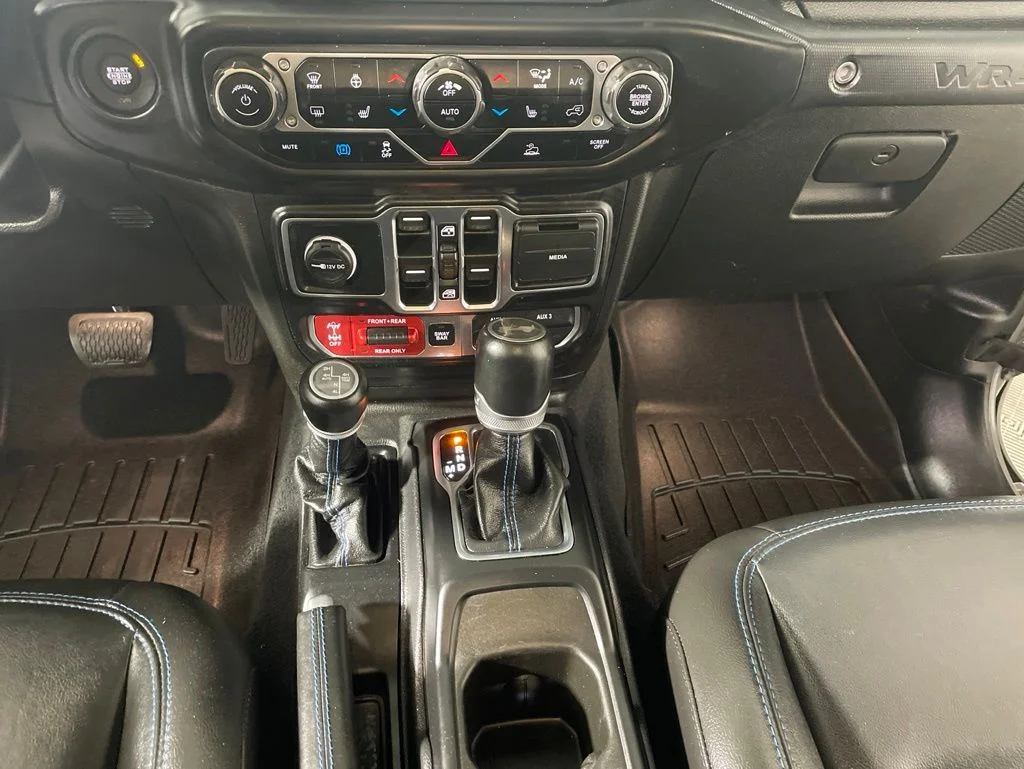 Used 2023 Gray Clearcoat Jeep Rubicon 4xe image 17