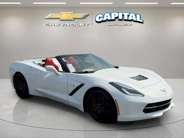 Used 2019 ARCTIC WHITE Chevrolet 2LT image 7