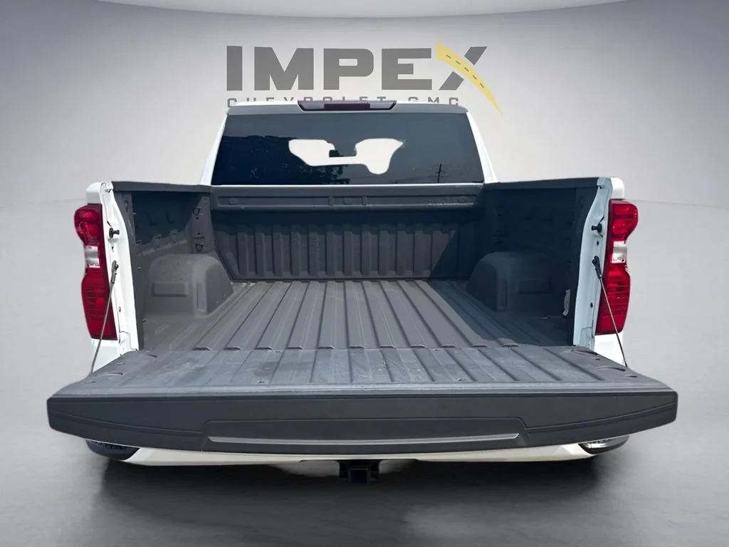 Used 2023 Summit White Chevrolet Custom image 26