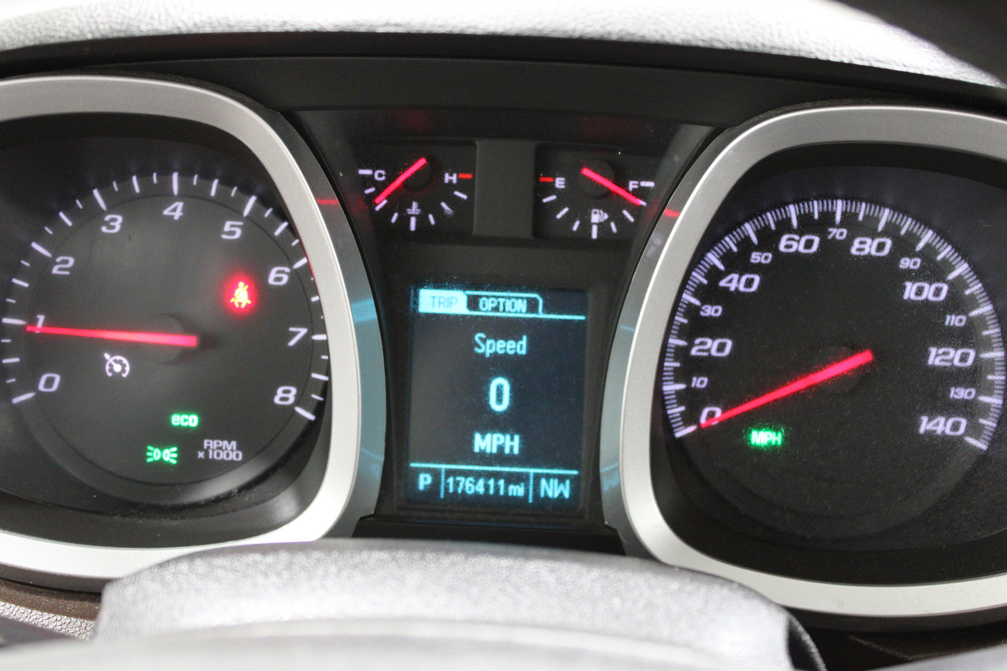 Used 2015 Champagne Silver Metallic Chevrolet LT image 13
