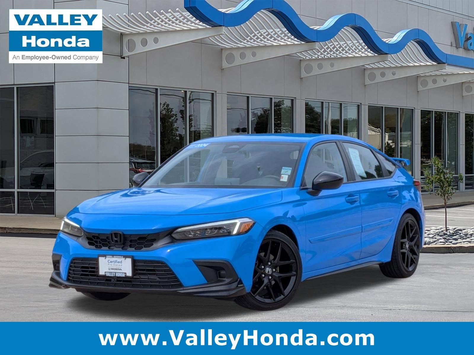 2024 Honda Civic Sport CVT's photo