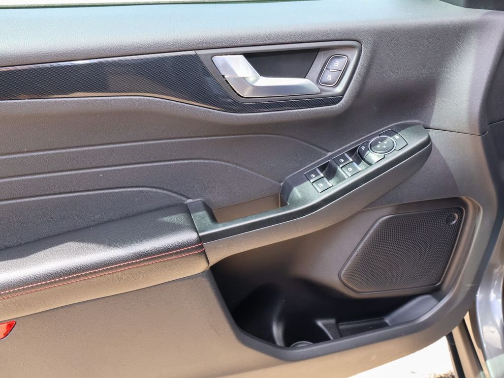 Used 2025 Gray Ford ST-Line Select image 14