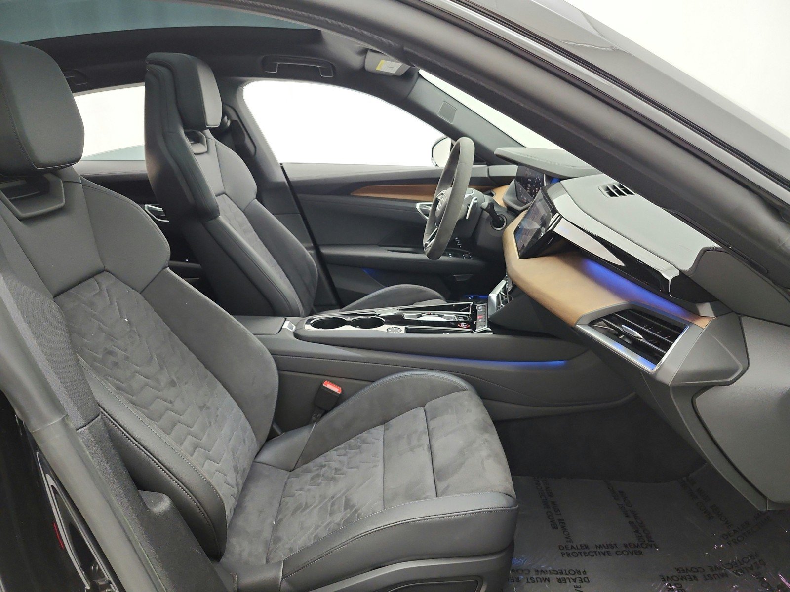 Used 2023 Mythos Black Metallic Audi Premium Plus quattro image 18