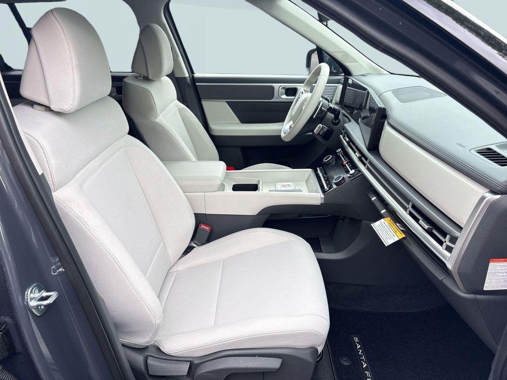 New 2026 Gray Hyundai SE image 28