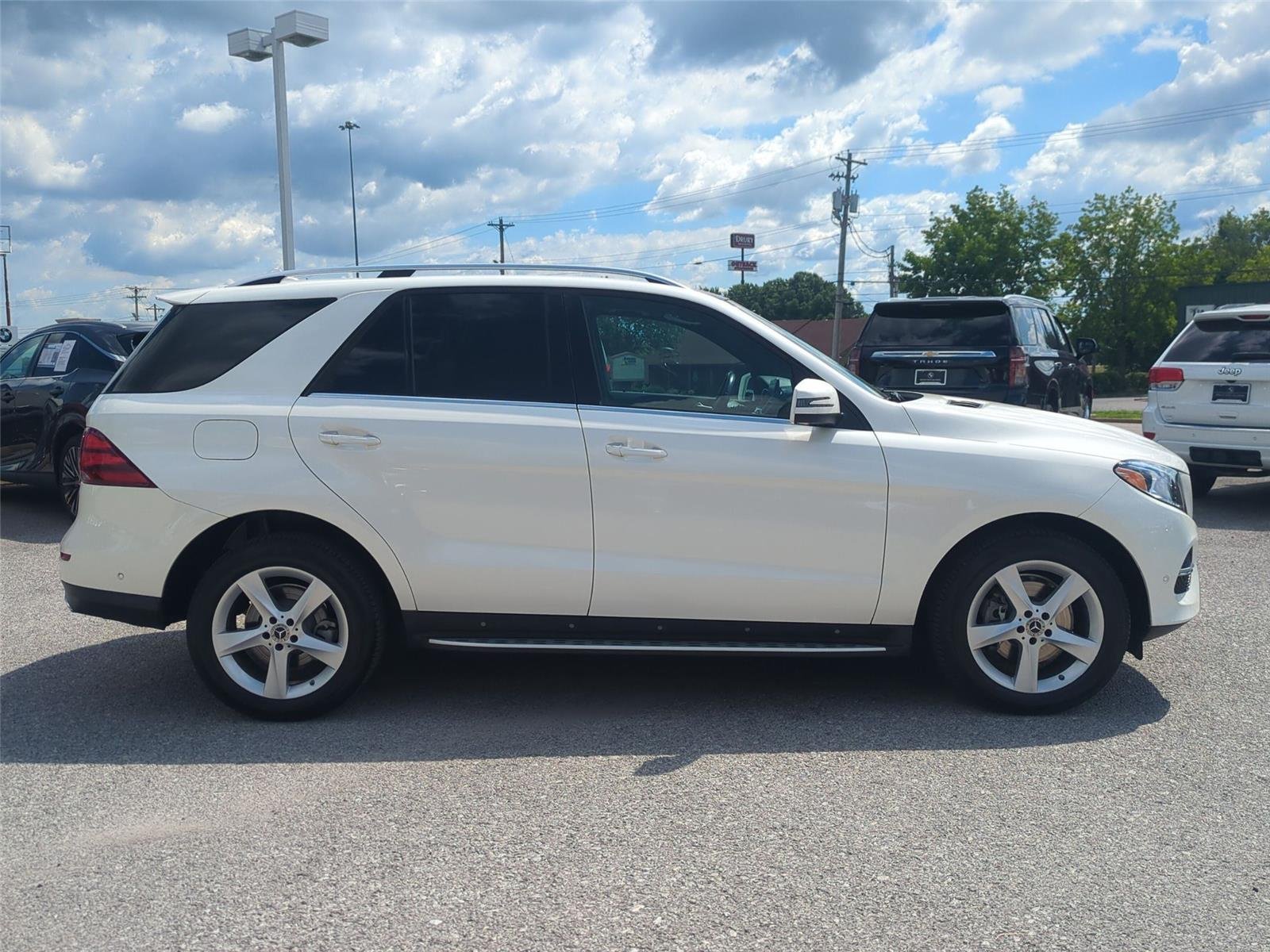 Used 2018 designo Diamond White Metallic Mercedes-Benz GLE 350 image 6
