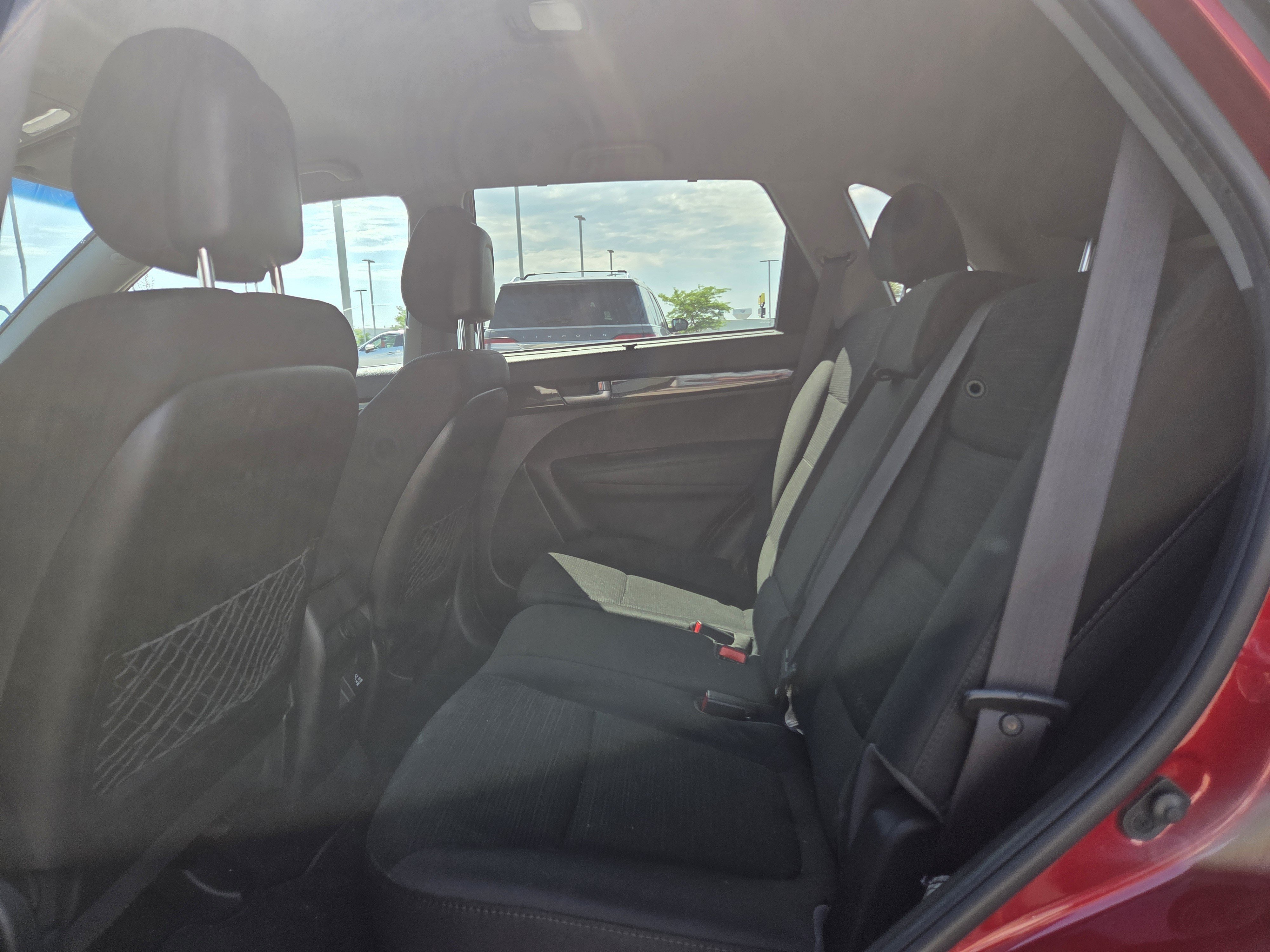 Used 2015 Remington Red Metallic Kia LX image 8