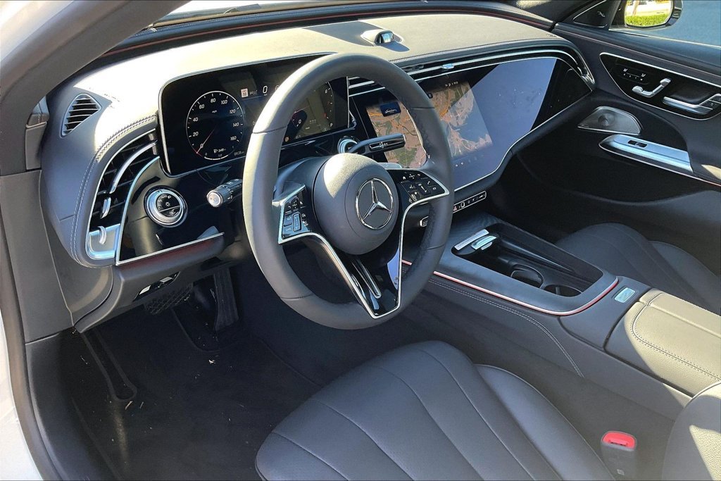 New 2027 Polar White Mercedes-Benz E 350 image 6
