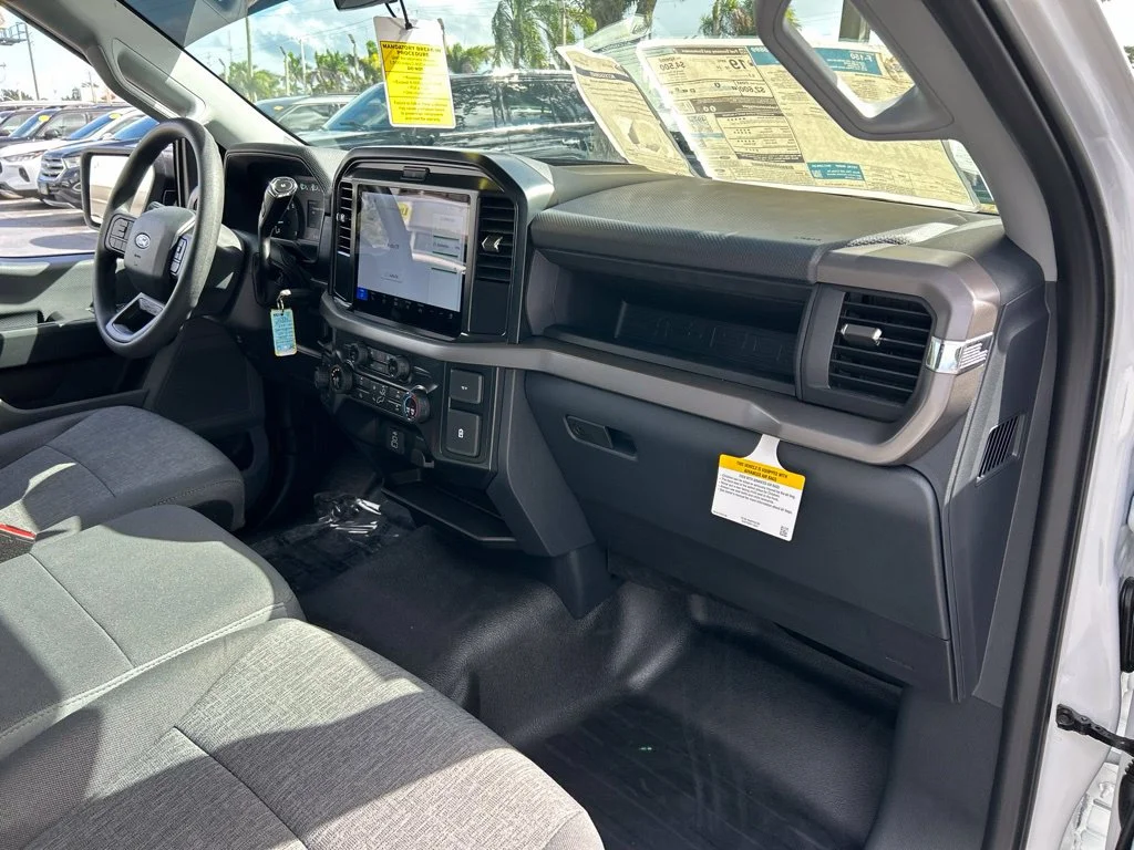 New 2026 Oxford White Ford XL image 31