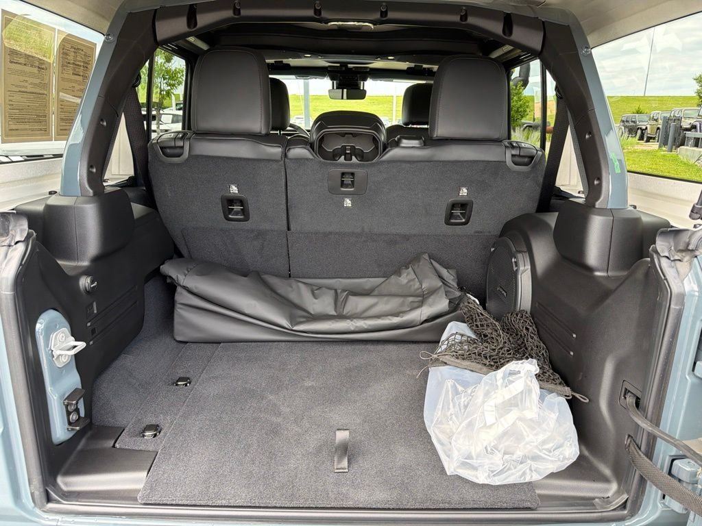 Used 2025 Gray Jeep Rubicon 392 image 14