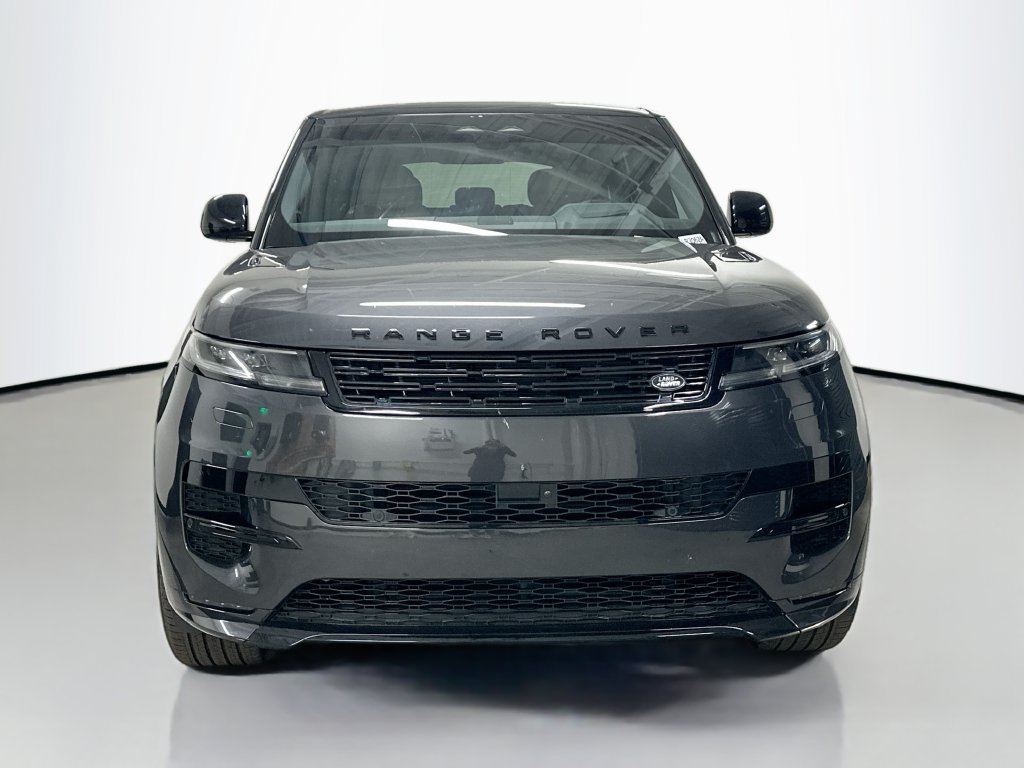 Used 2026 Gray Land Rover Dynamic SE image 6