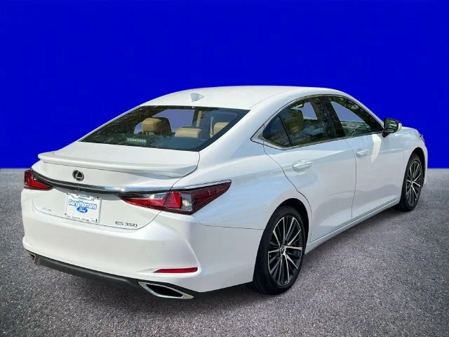 Certified Used 2024 White Pearl Lexus 350 image 3