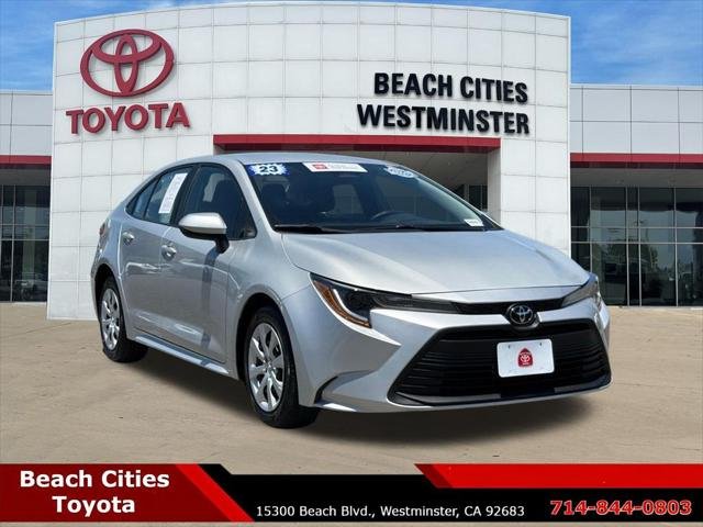 Certified Used 2023 CLASSIC SILVER METALLIC Toyota  image 2