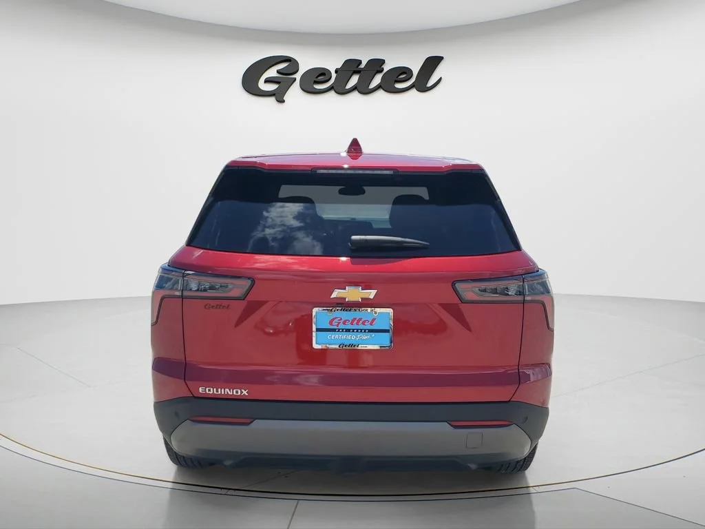 Used 2025 Radiant Red Tintcoat Chevrolet LT image 6