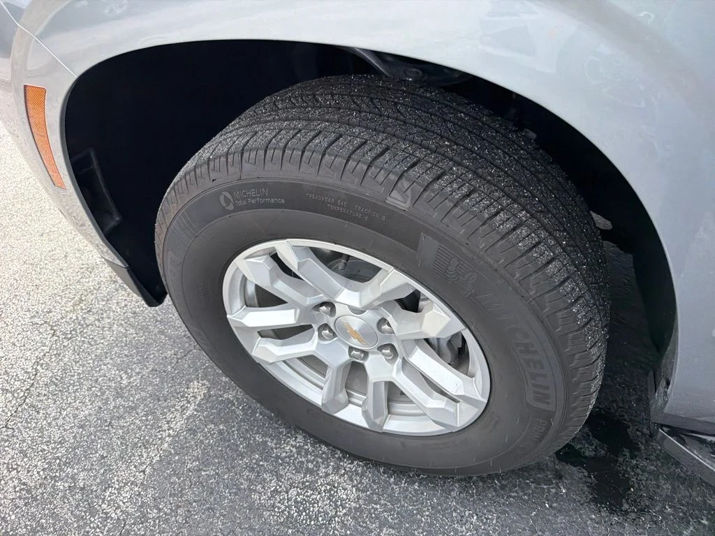 Used 2025 Sterling Gray Metallic Chevrolet LS image 13