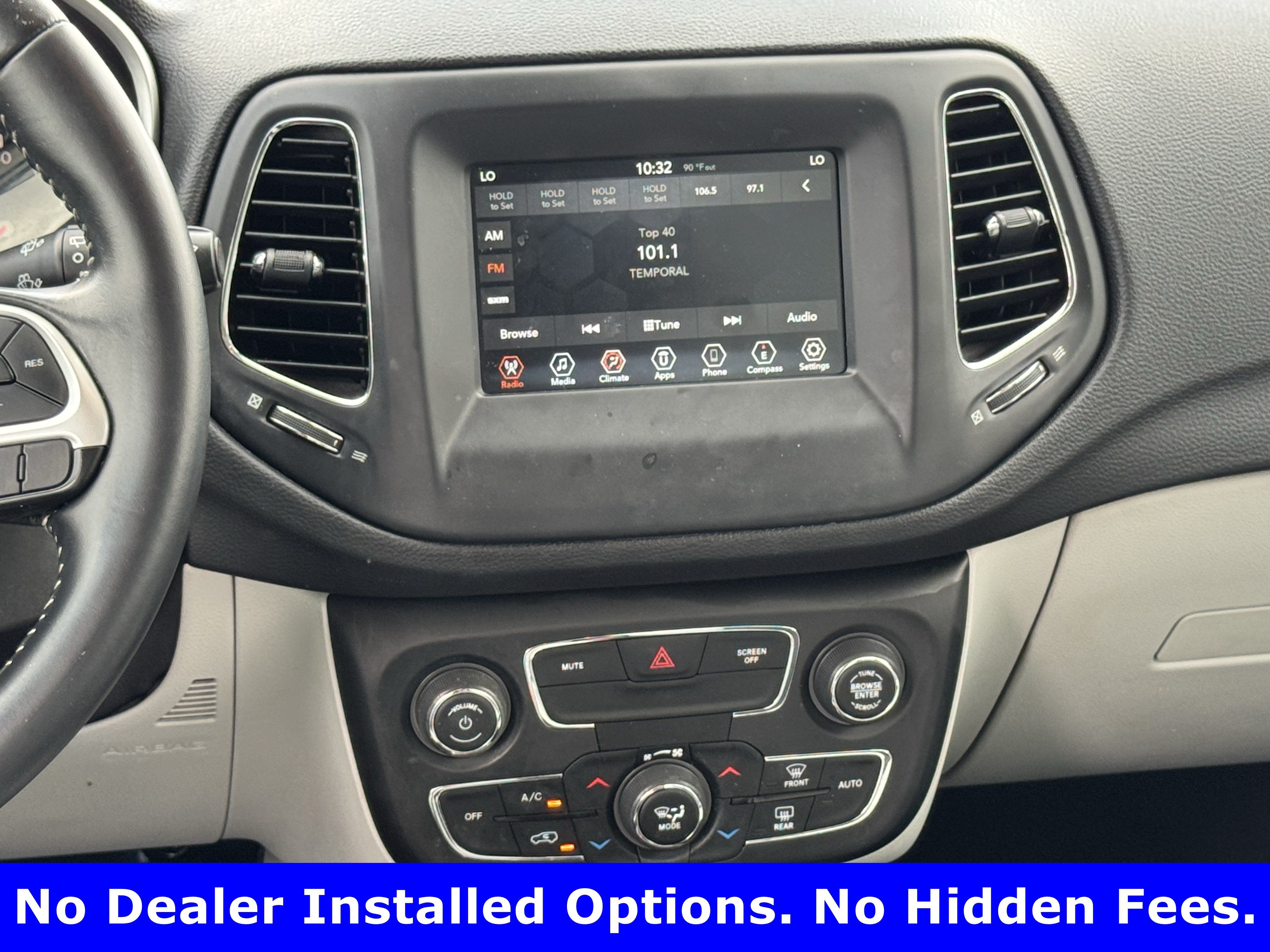 Used 2020 Billet Silver Metallic Clearcoat Jeep Latitude image 16