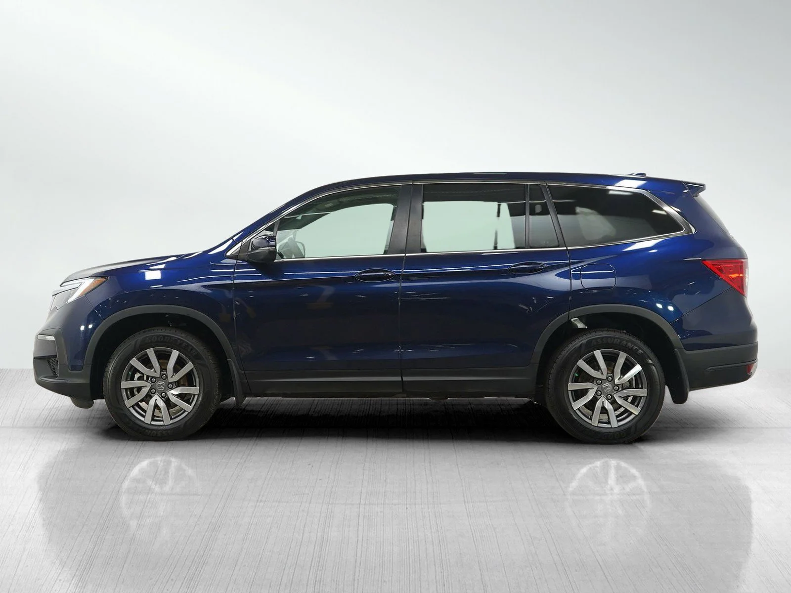 Used 2022 Honda Pilot EX-L with VIN 5FNYF6H54NB018661 for sale in White Bear Lake, Minnesota
