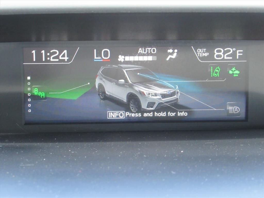 Used 2022 White Subaru Premium image 29