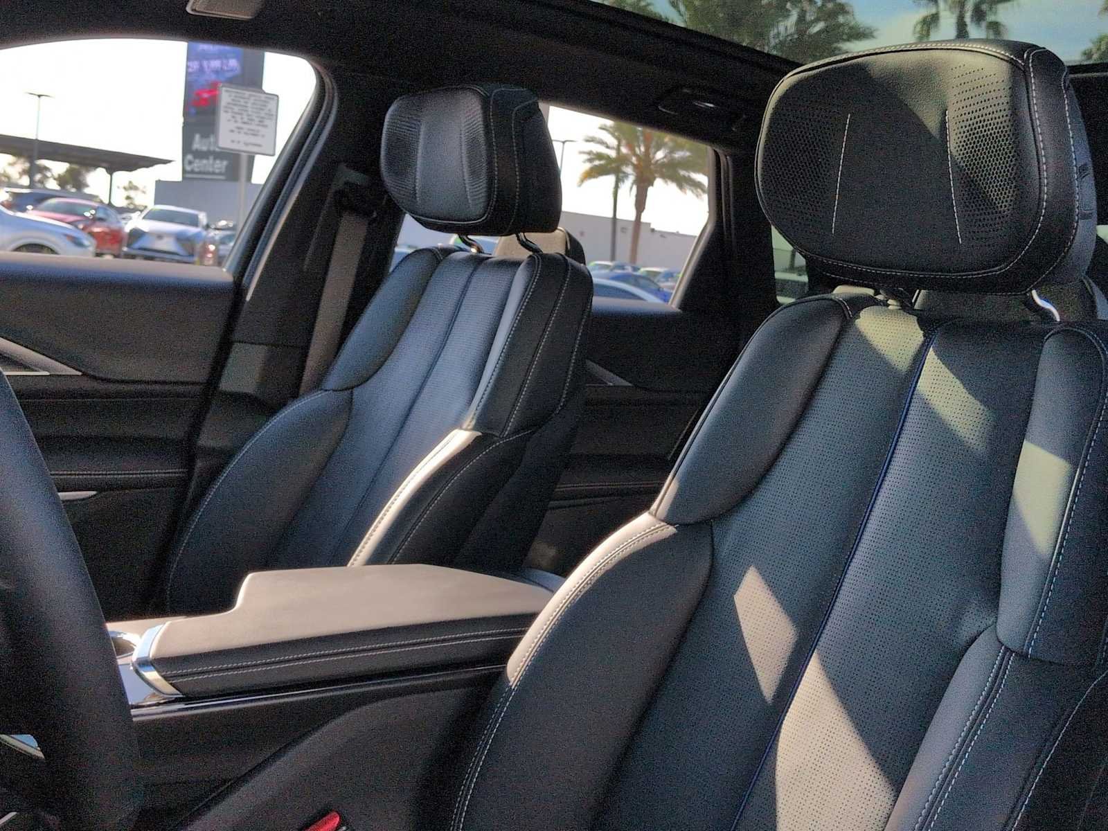 2026 Cadillac LYRIQ V - Photo 24