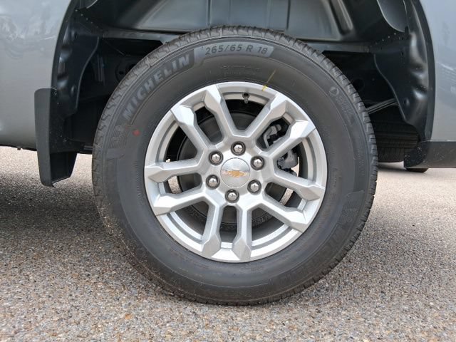New 2026 Sterling Gray Metallic Chevrolet LT image 20