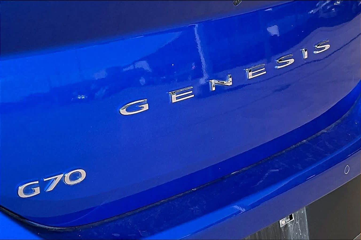 Used 2022 Mallorca Blue Genesis 2.0T image 29