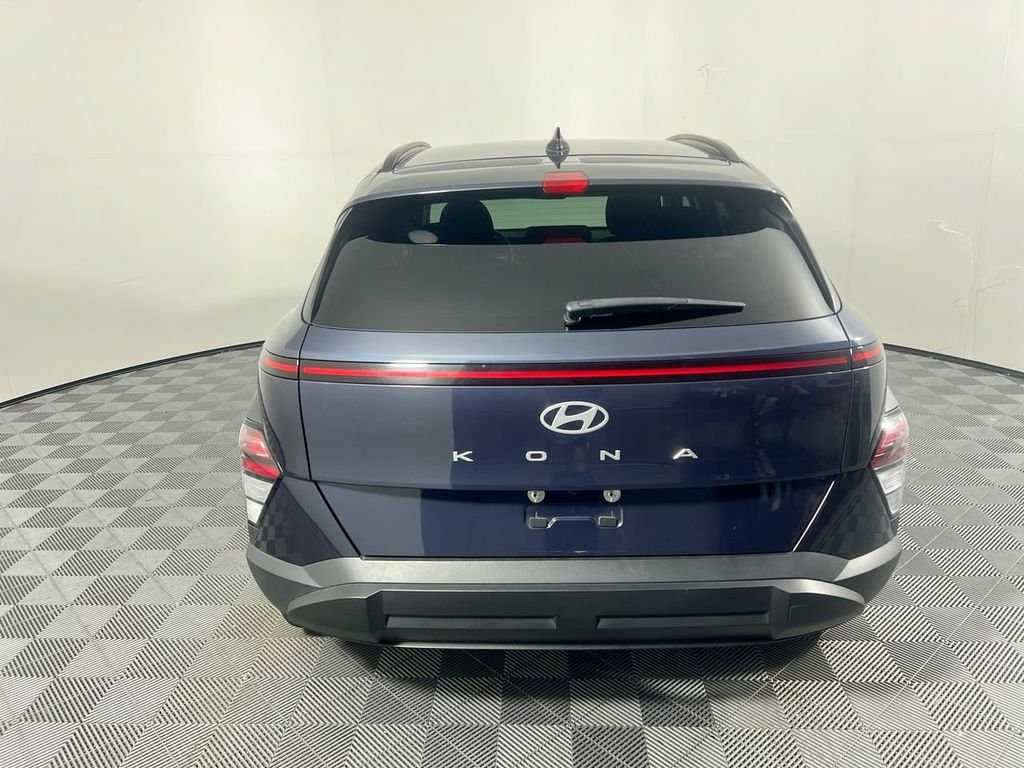 Used 2024 Blue Hyundai SEL image 5