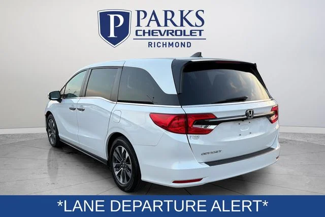 Used 2023  Honda EX-L image 6
