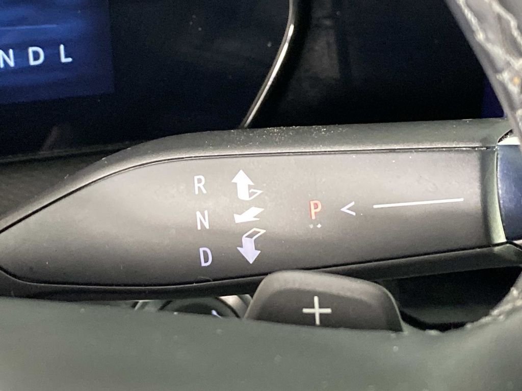 Used 2025 Black Chevrolet LT image 17