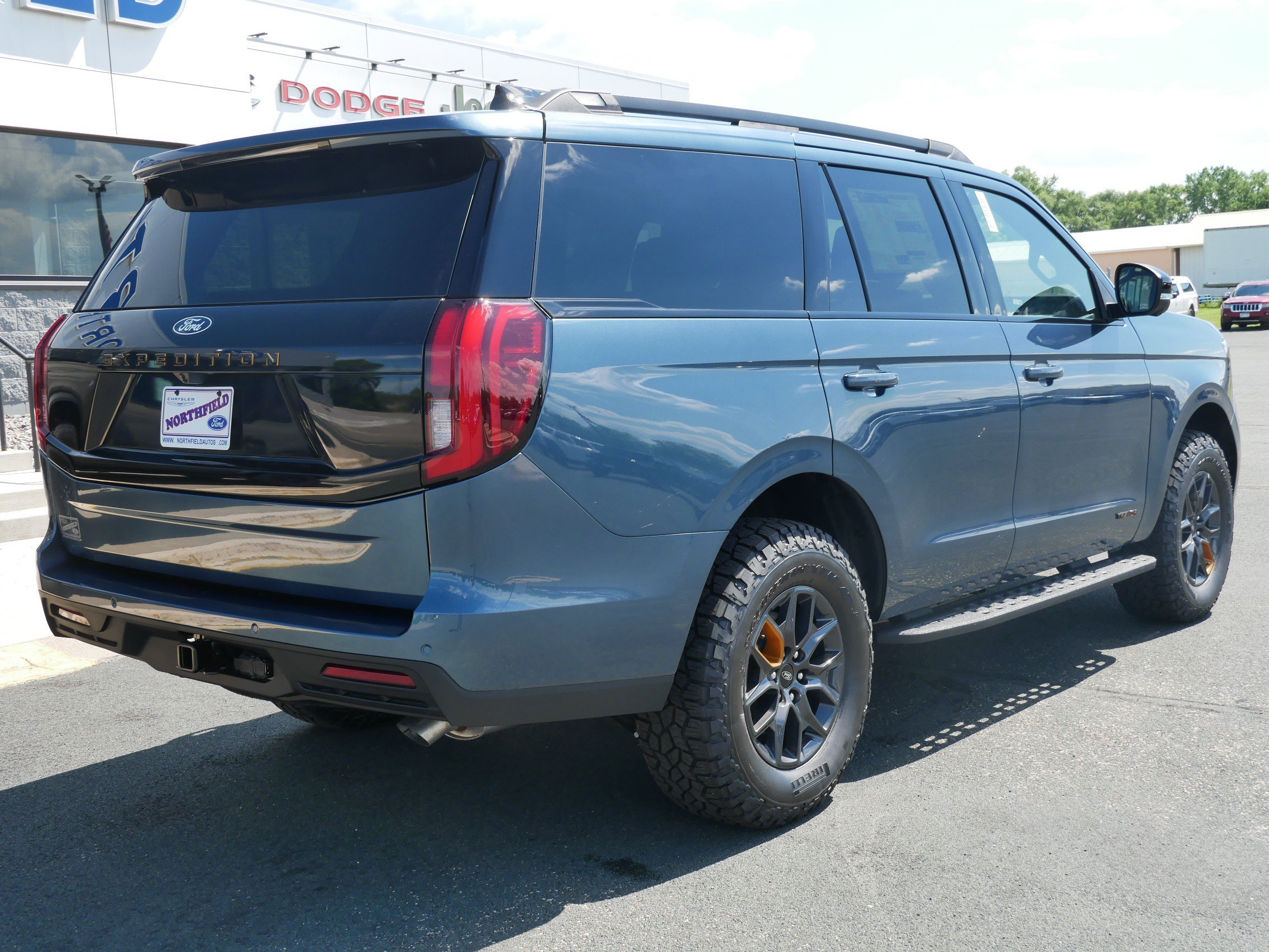 New 2027 Nocturnal Blue Metallic Ford Tremor® image 8