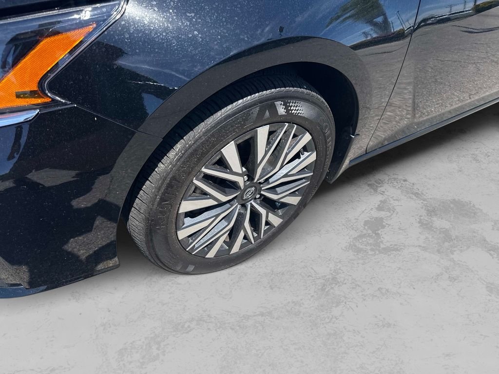 Used 2024 Black Nissan 2.5 SV image 12