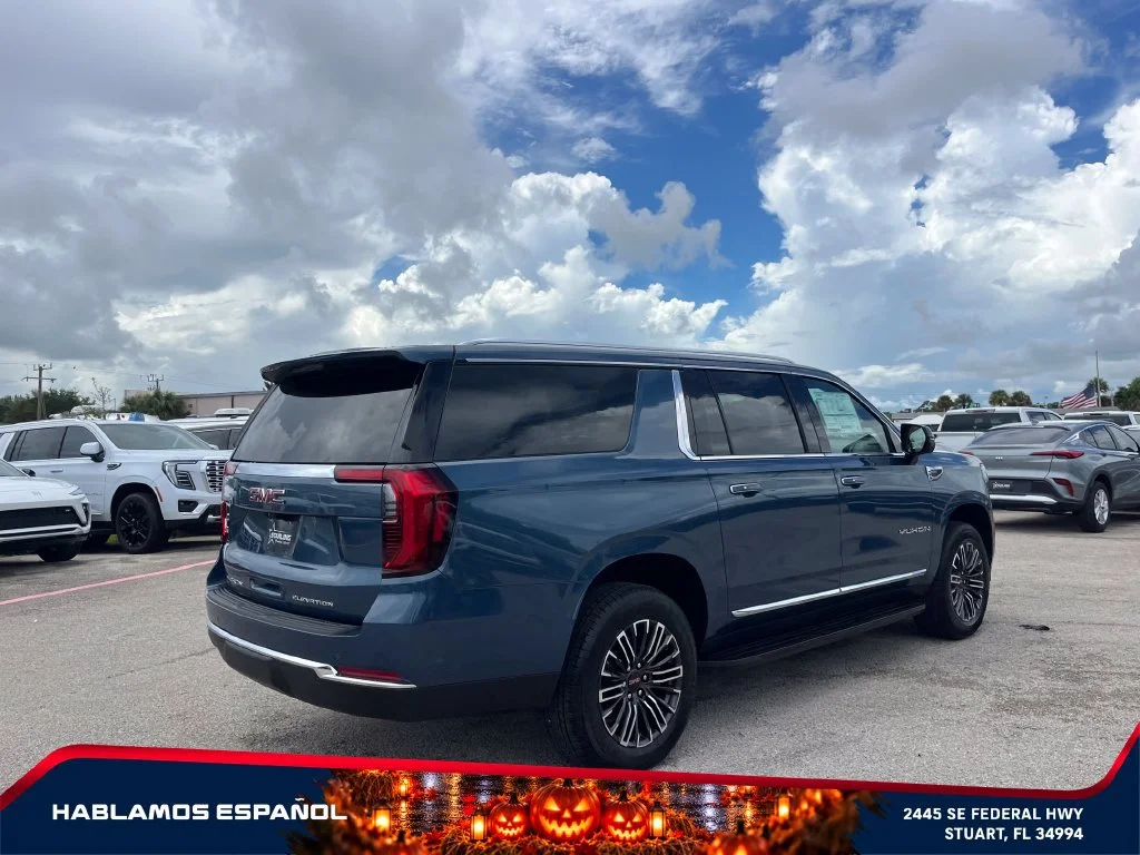 New 2026 Downpour Metallic GMC Elevation image 7