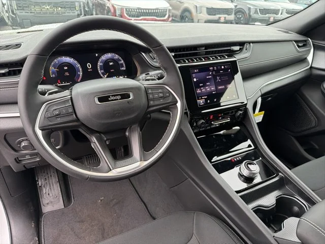 New 2026 White Jeep Laredo X image 19