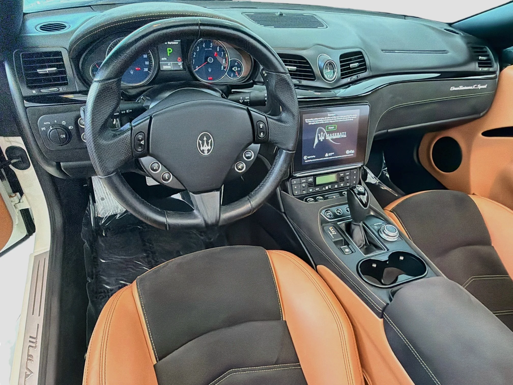 Used 2018  Maserati Sport image 24