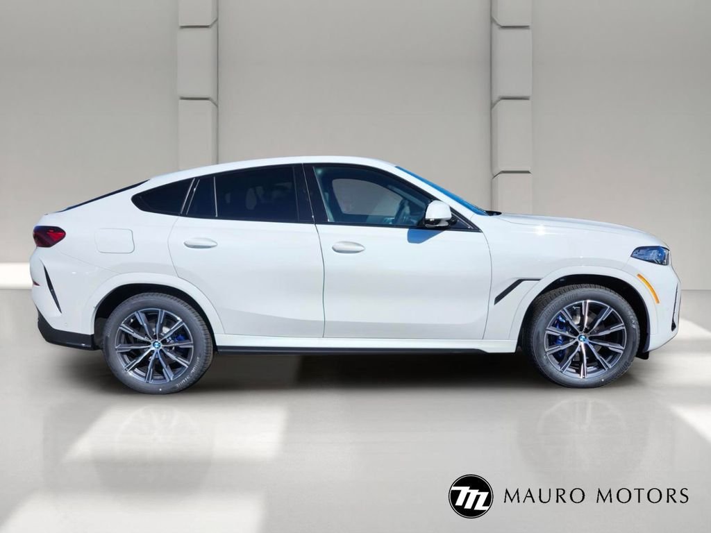New 2027 White BMW xDrive40i image 6