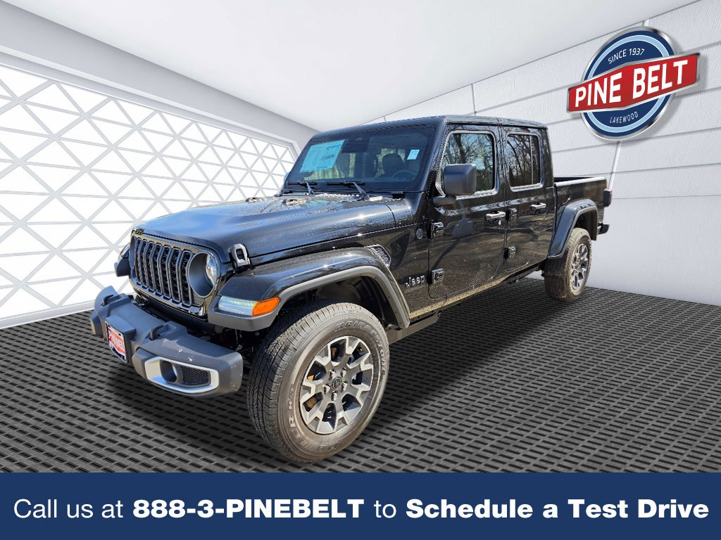 2026 Jeep Gladiator Sahara Auto's photo