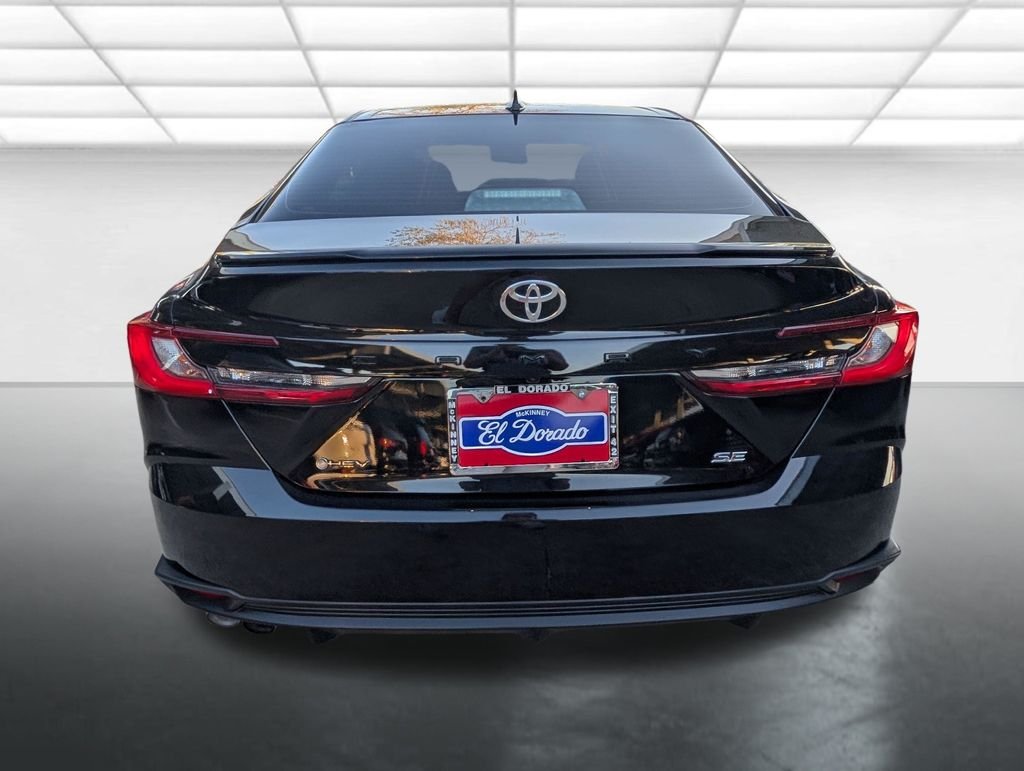 Used 2025  Toyota LE image 27