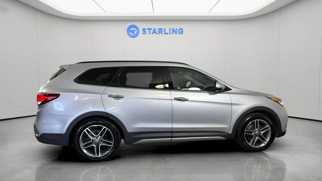 Used 2017  Hyundai Limited Ultimate image 11