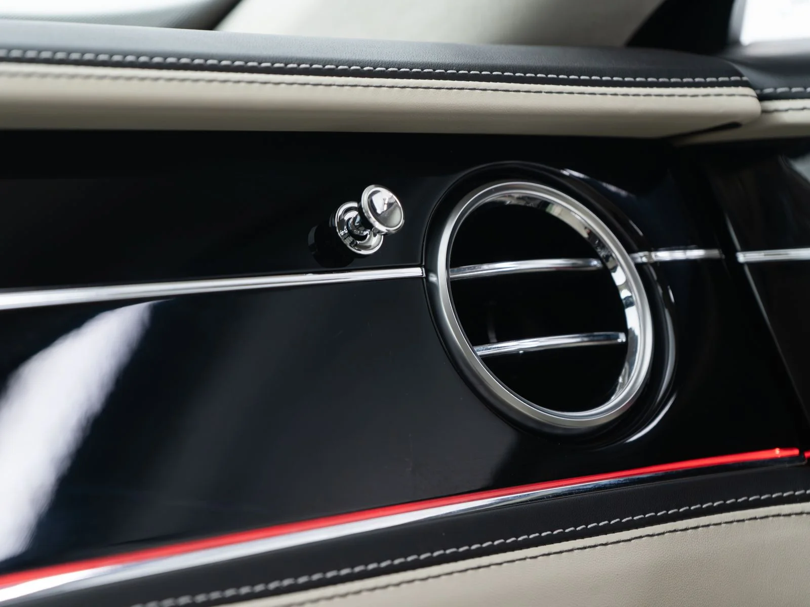Certified Used 2021 Beluga Bentley W12 image 41