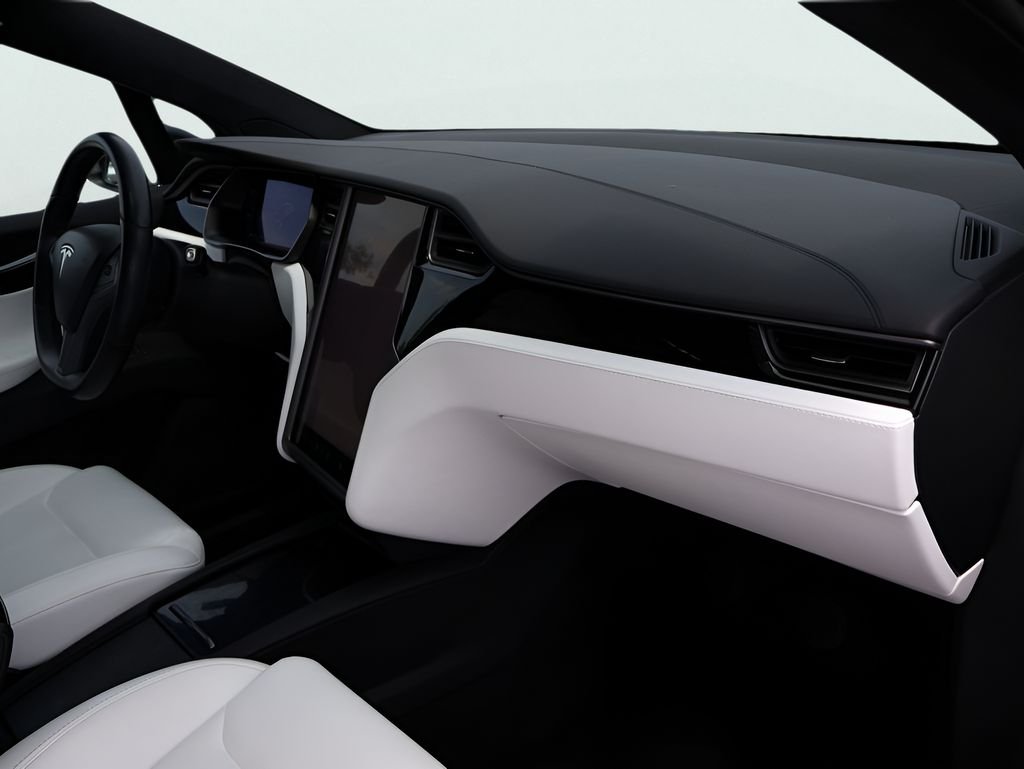 Used 2020 Solid Black Tesla Long Range image 10