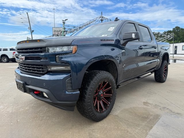Used 2019 Northsky Blue Metallic Chevrolet RST image 1
