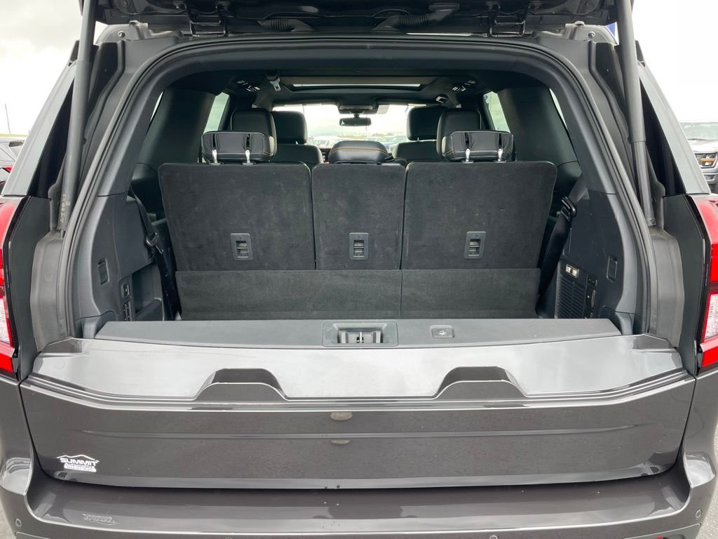 Used 2025 Gray Ford Tremor image 39