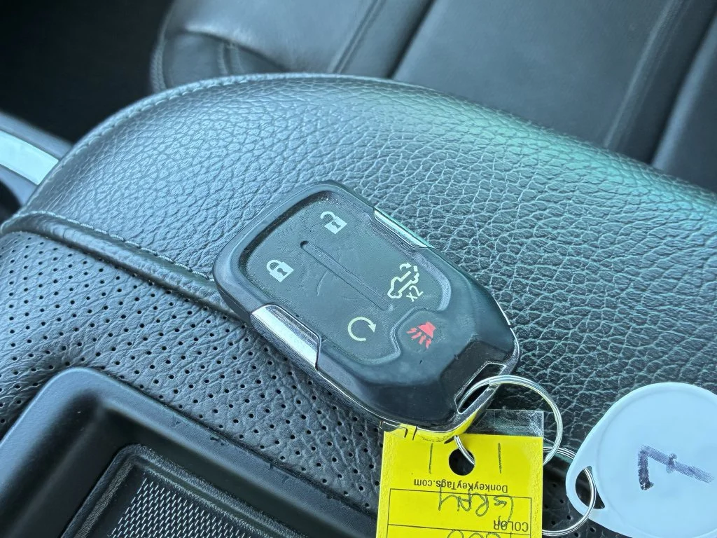 Used 2021 HUNTER METALLIC GMC Denali image 37